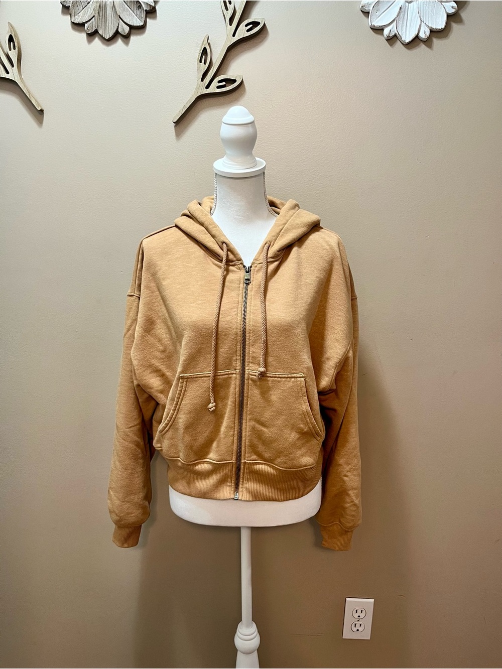 American Eagle Full Zip Cropped Hoodie Size Medium